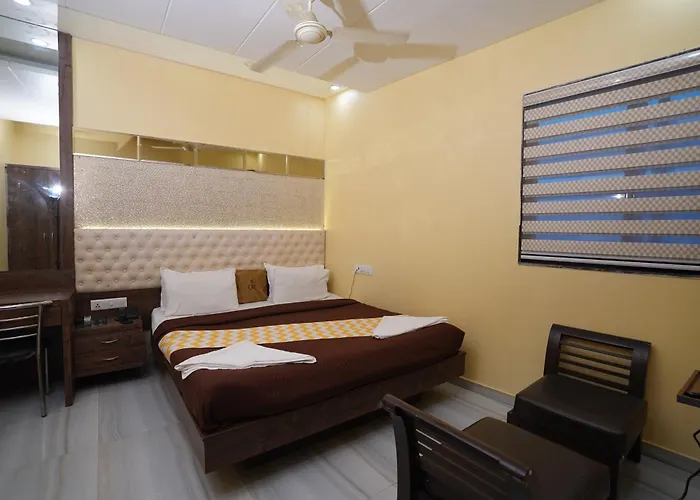 Hotel Royce Executive Near Us Consulate, Bandra Kurla Complex Mumbai